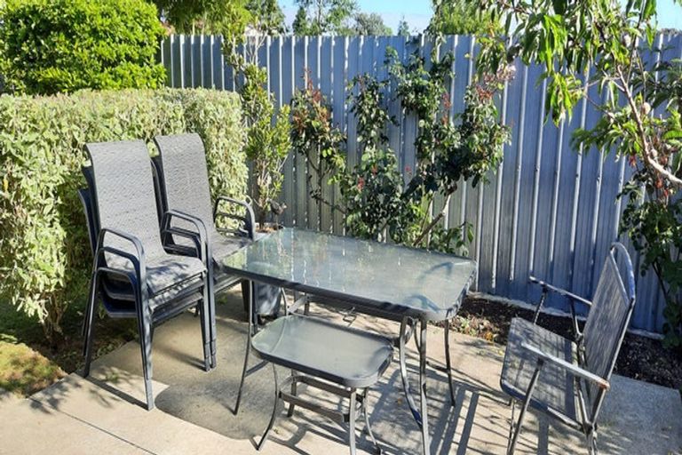 Photo of property in 11 Beaumont Place, Westbrook, Palmerston North, 4412