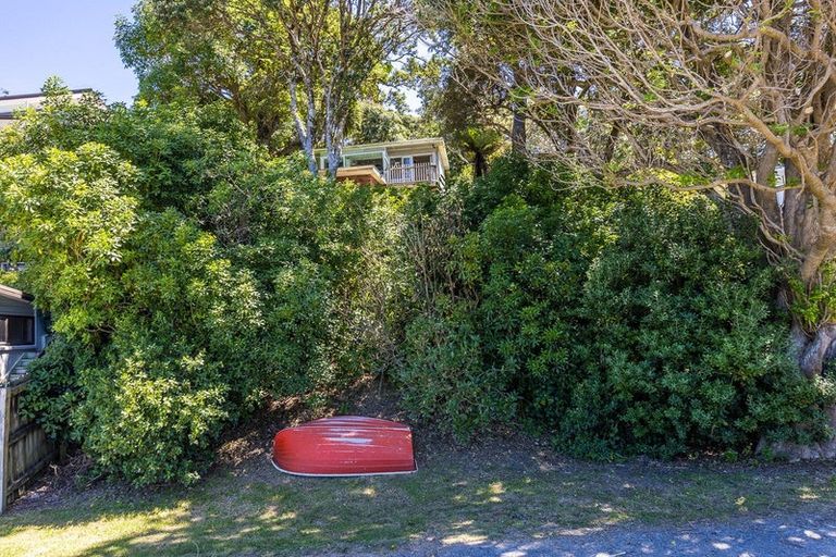 Photo of property in 7 Hibiscus Avenue, Snells Beach, 0920