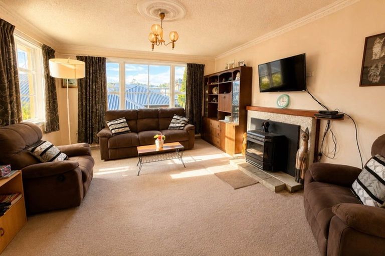 Photo of property in 8 Leicester Street, Picton, 7220