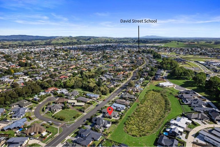Photo of property in 51 Stirling Drive, Morrinsville, 3300