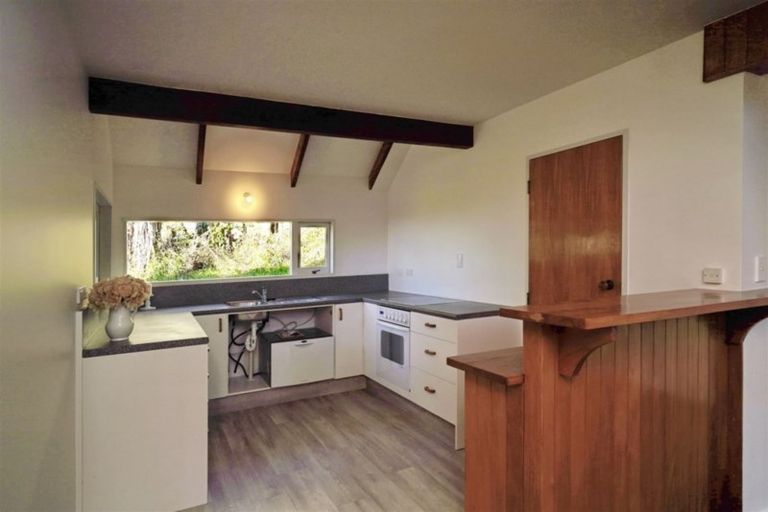 Photo of property in 4 Ball Lane, Redcliffs, Christchurch, 8081