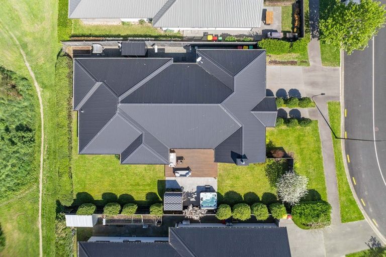 Photo of property in 32 Bronco Drive, Aidanfield, Christchurch, 8025