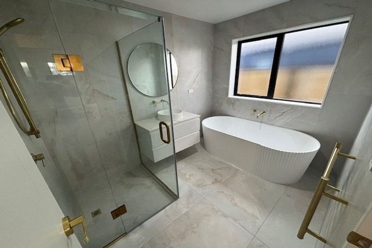 Photo of property in 23 Wooing Tree Avenue, Cromwell, 9310