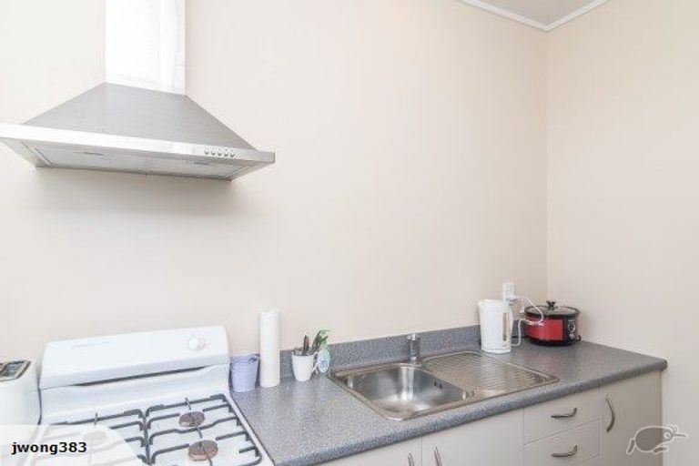 Photo of property in 3/27 Grass Street, Roseneath, Wellington, 6011