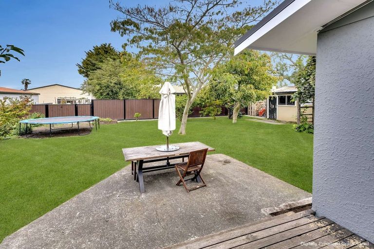 Photo of property in 205 Sylvan Road, Parkvale, Hastings, 4122