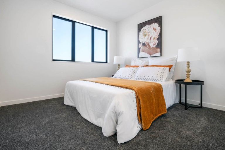 Photo of property in 49 Whiteywood Street, Westgate, 0814