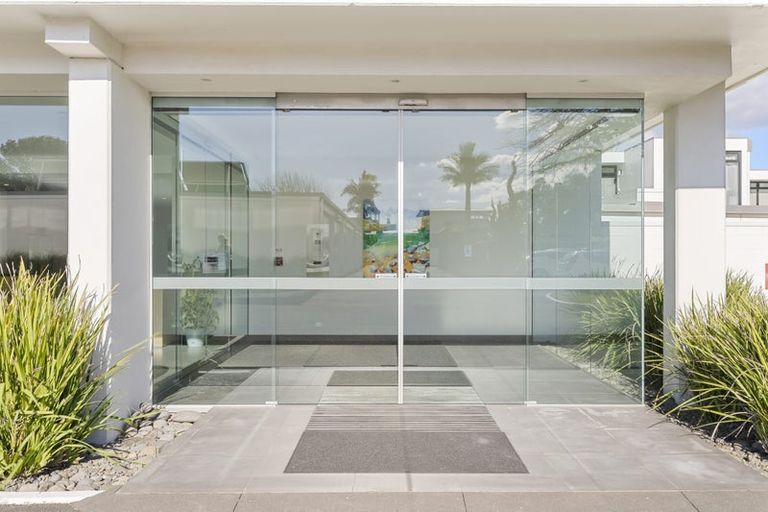 Photo of property in 58/45 Stanley Road, Stanley Point, Auckland, 0624