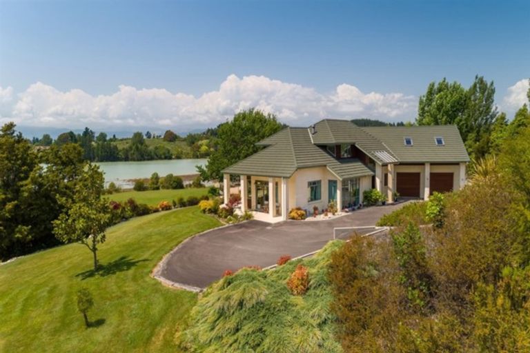 Photo of property in 8 Bronte Road East, Bronte, Upper Moutere, 7173