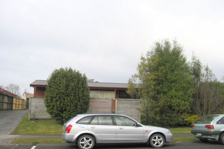 Photo of property in 15 Rossiter Place, Chartwell, Hamilton, 3210