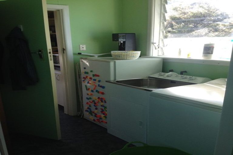 Photo of property in 22 Oxford Street, Holmes Hill, Oamaru, 9401