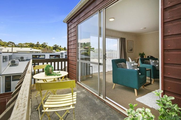 Photo of property in 4/19 Phillip Street, Johnsonville, Wellington, 6037