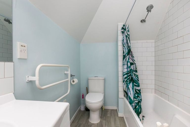 Photo of property in 9/33 Hiropi Street, Newtown, Wellington, 6021