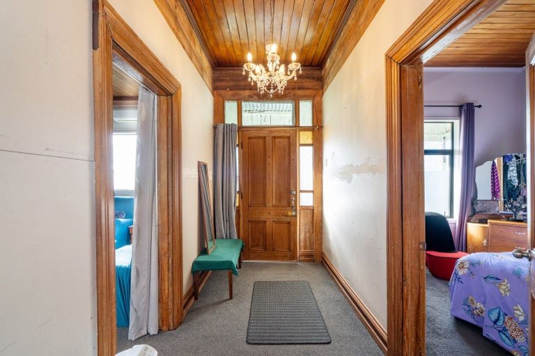 Photo of property in 6 Ocean Beach Road, Bluff, 9814