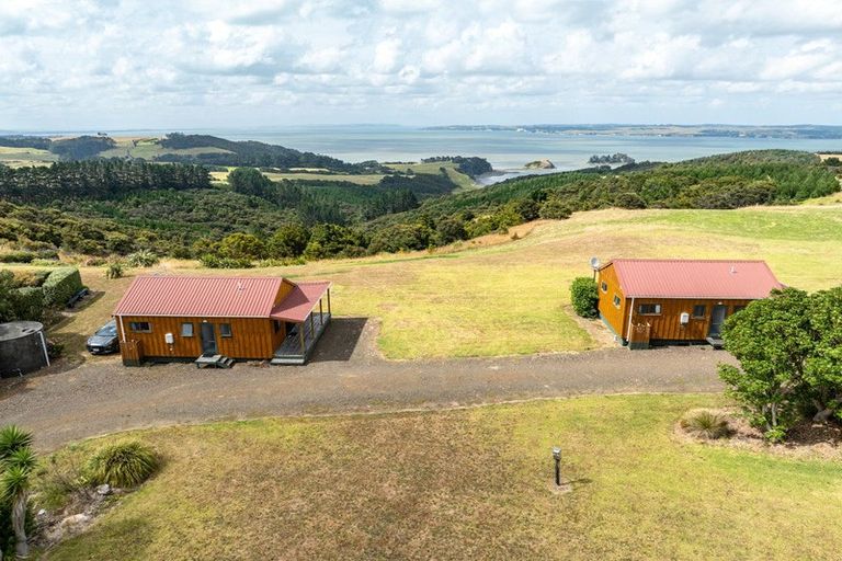 Photo of property in 986 Tinopai Road, Tinopai, Matakohe, 0593