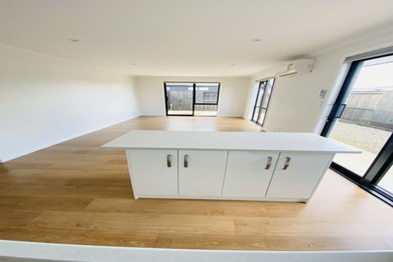 Photo of property in 24 Kimbrae Drive, Rototuna North, Hamilton, 3210