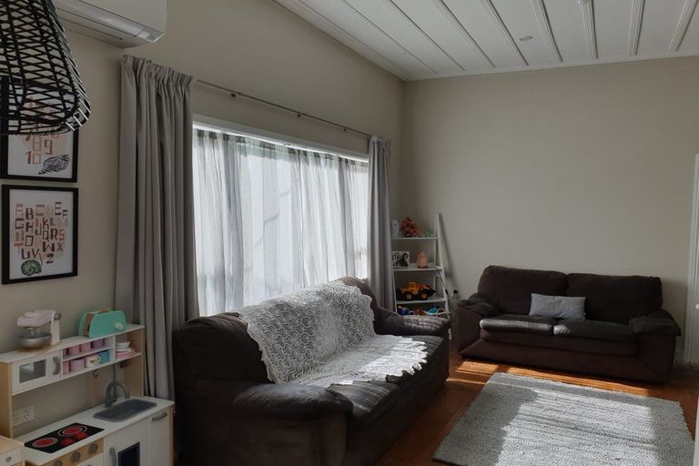 Photo of property in 48 Hurndall Street East, Maungaturoto, 0520