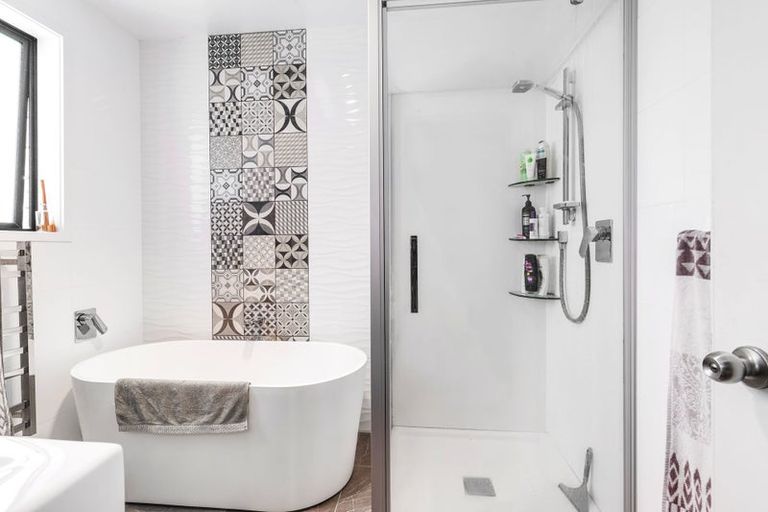 Photo of property in 1 Bata Place, Pomare, Rotorua, 3015