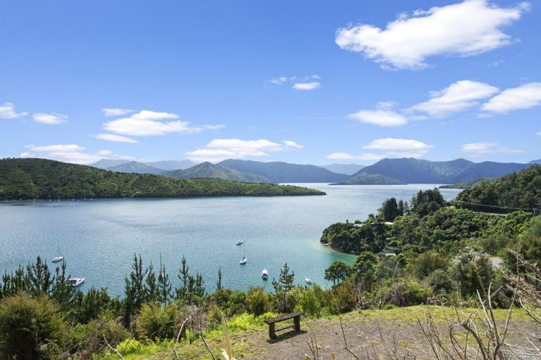 Photo of property in 124 Port Underwood Road, Waikawa, Picton, 7281