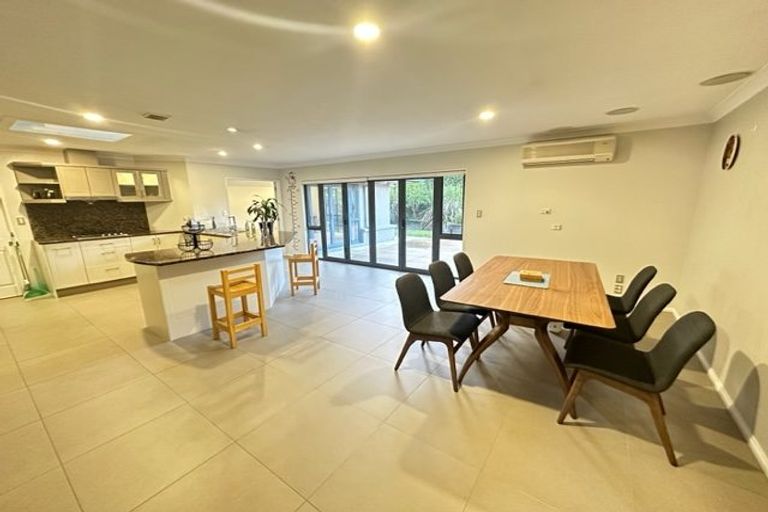 Photo of property in 14 Annalong Road, Dannemora, Auckland, 2016