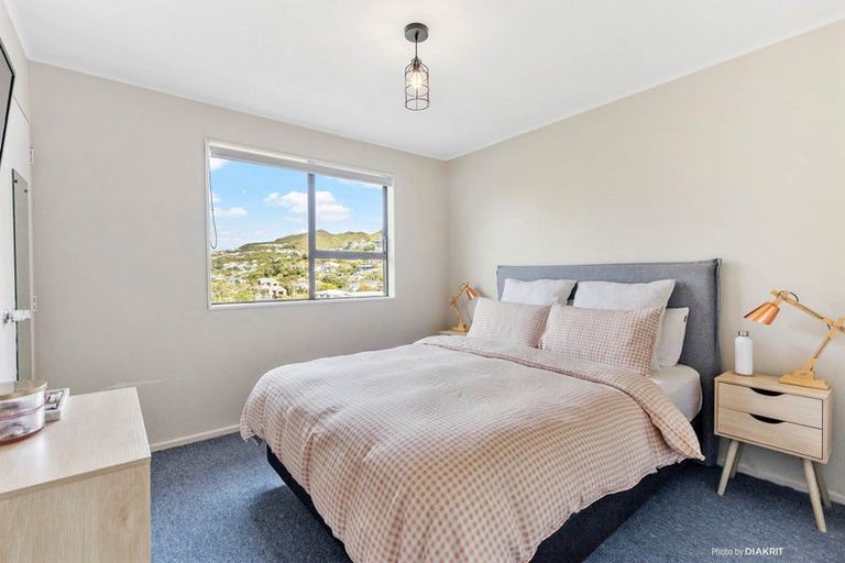 Photo of property in 10b Tralee Place, Johnsonville, Wellington, 6037