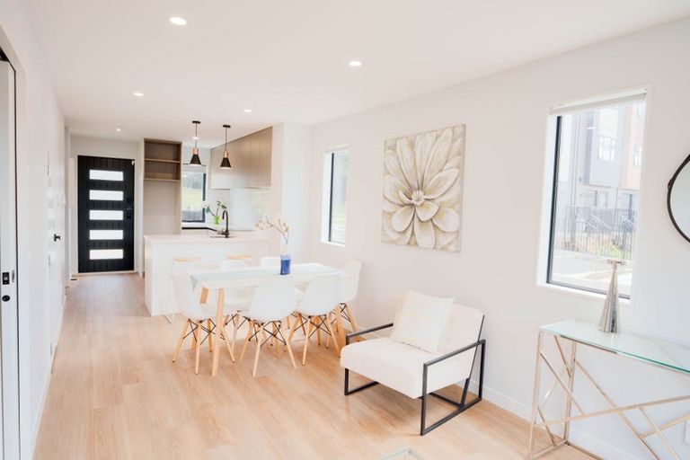 Photo of property in 79c Kindergarten Drive, Conifer Grove, Takanini, 2112