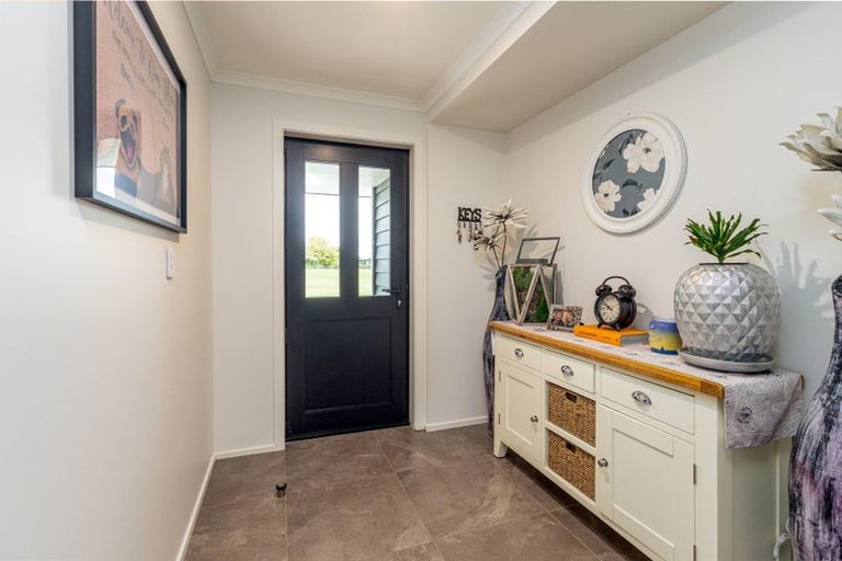 Photo of property in 21 Grange Settlement Road, Temuka, 7920