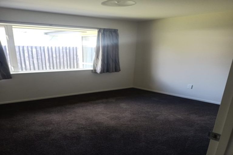 Photo of property in 5 Jennings Place, Rangiora, 7400