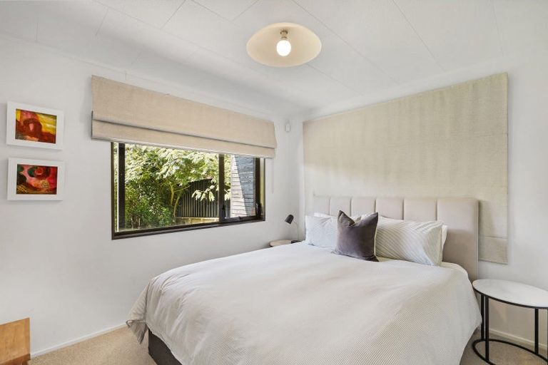 Photo of property in 28 Tokomaru Drive, Havelock North, 4130