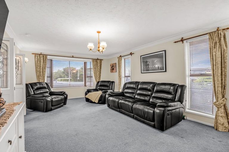 Photo of property in 10 Veitches Road, Casebrook, Christchurch, 8051