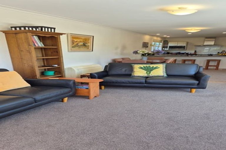 Photo of property in 72 Heke Street, Ngaio, Wellington, 6035