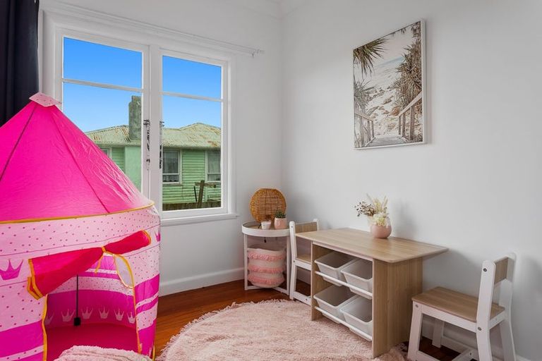 Photo of property in 153 Saint Johns Street, Bromley, Christchurch, 8062