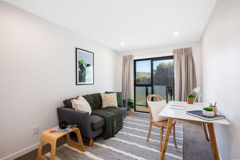 Photo of property in 12b Leighton Avenue, Waiwhetu, Lower Hutt, 5010