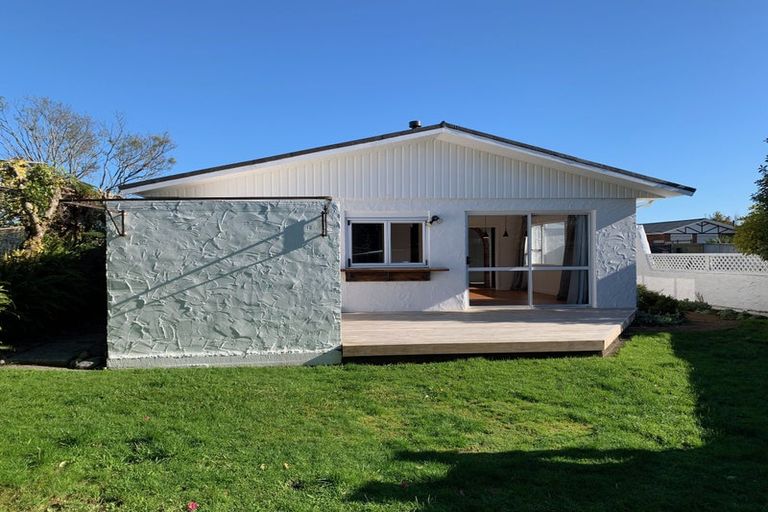 Photo of property in 31 Wesley Avenue, Frankleigh Park, New Plymouth, 4310