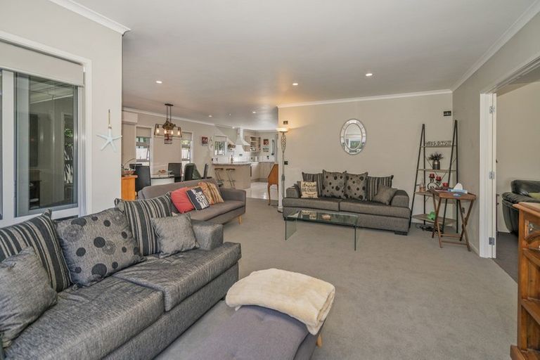 Photo of property in 9 Pa Road, Hahei, Whitianga, 3591