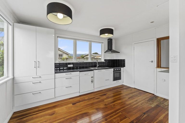 Photo of property in 271 Rangiuru Road, Otaki, 5512