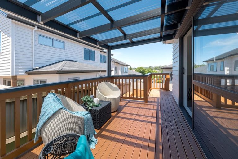 Photo of property in 5a James Laurie Street, Henderson, Auckland, 0612