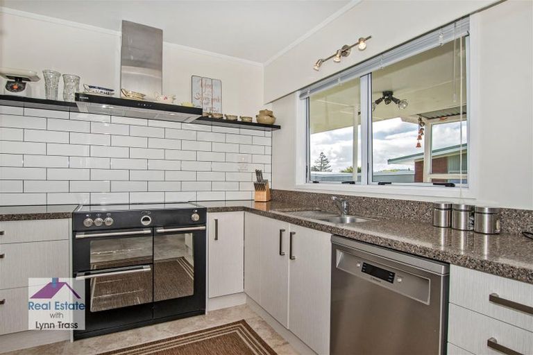 Photo of property in 59 Hinau Street, Tikipunga, Whangarei, 0112