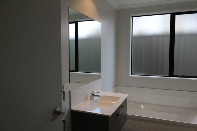 Photo of property in 6 Sable Lane, Pyes Pa, Tauranga, 3112