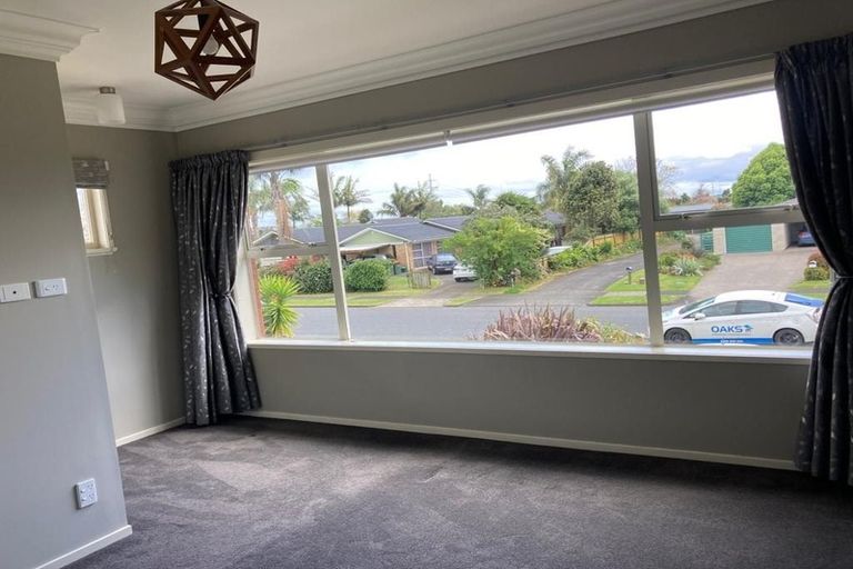 Photo of property in 4 Barnhill Crescent, Pahurehure, Papakura, 2113