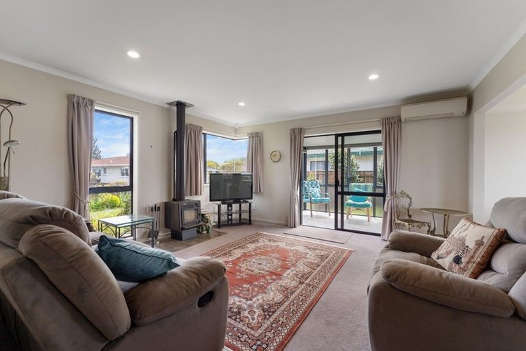 Photo of property in 11a Alexander Place, Otaki, 5512