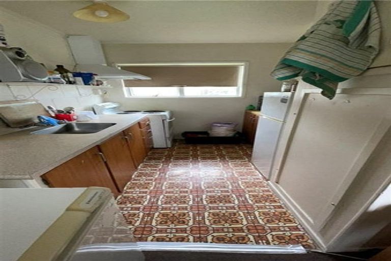 Photo of property in 1 Kenton Lane, Mangere, Auckland, 2022