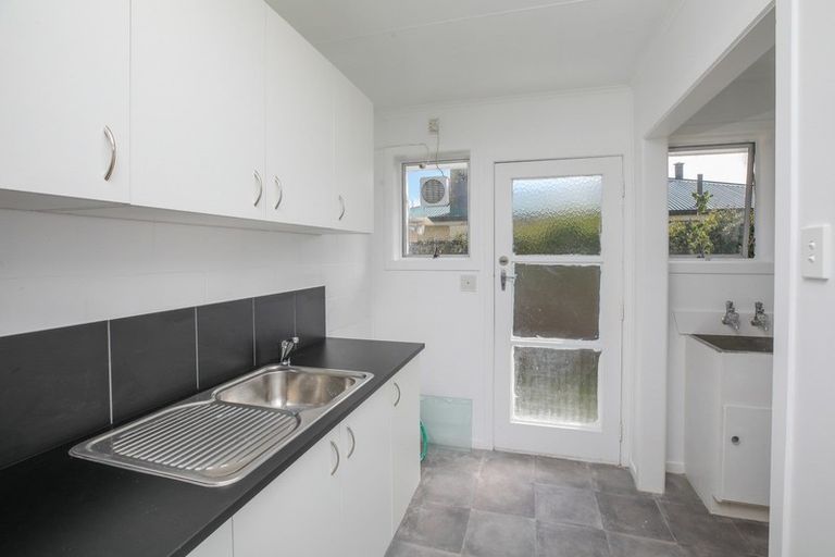 Photo of property in 5b Pollen Crescent, Melville, Hamilton, 3206