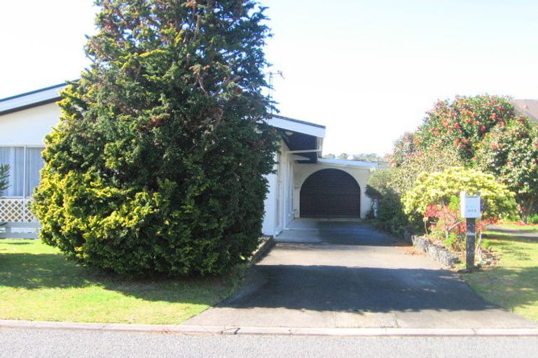 Photo of property in 213b Moana Anu Anu Avenue, Whangamata, 3620
