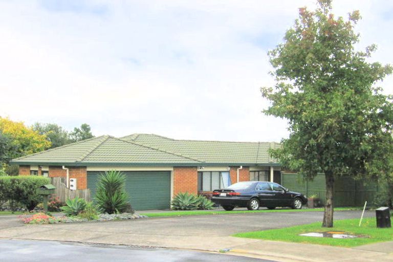 Photo of property in 12 Jelicich Court, Henderson, Auckland, 0612