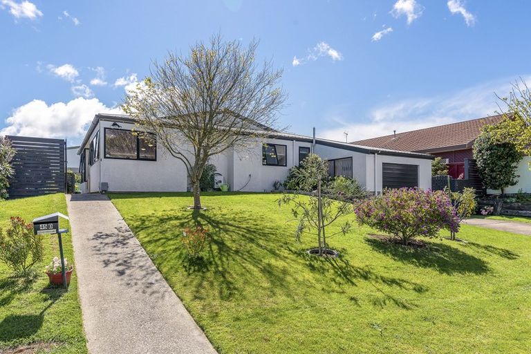 Photo of property in 45b Langdale Avenue, Paraparaumu, 5032
