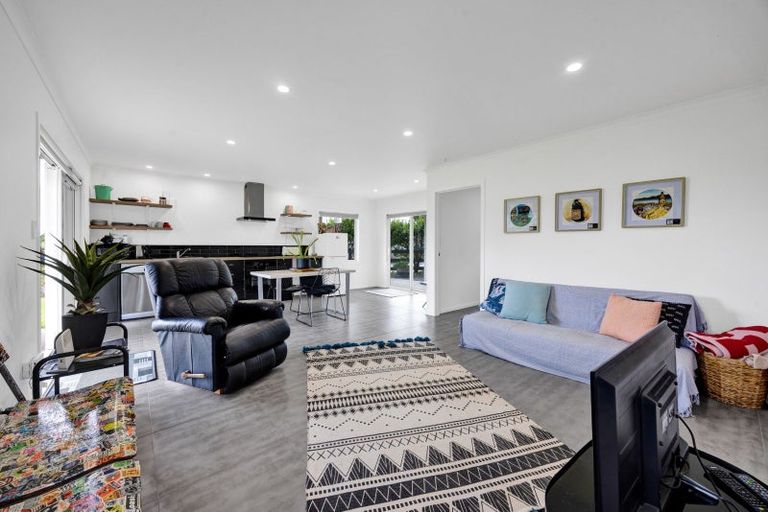 Photo of property in 5 Dorset Street, Opunake, 4616