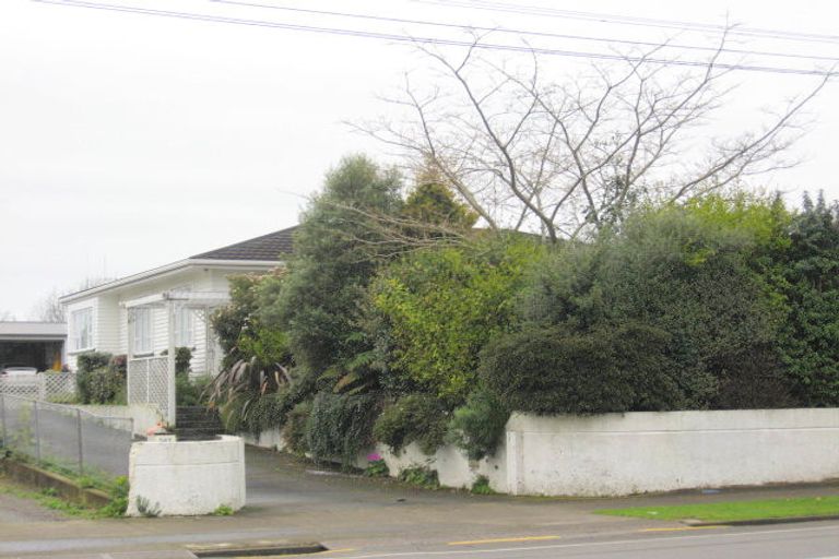 Photo of property in 343 Oxford Street, Levin, 5510