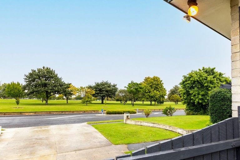 Photo of property in 90 Freyberg Avenue, Tamatea, Napier, 4112