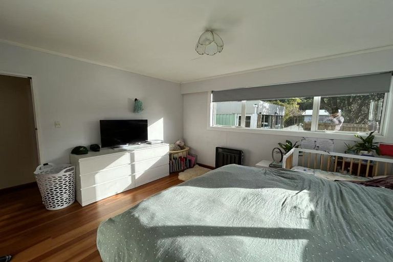 Photo of property in 26 Cranwell Street, Churton Park, Wellington, 6037