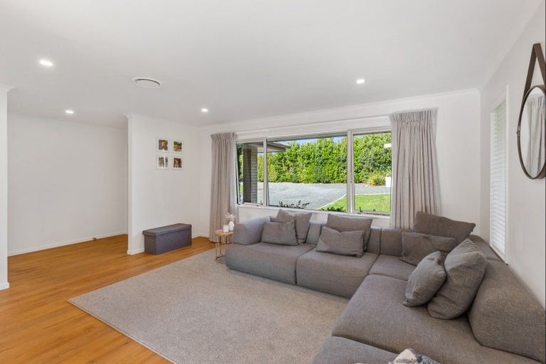 Photo of property in 51 Ohau Terraces, Ohau, Levin, 5570